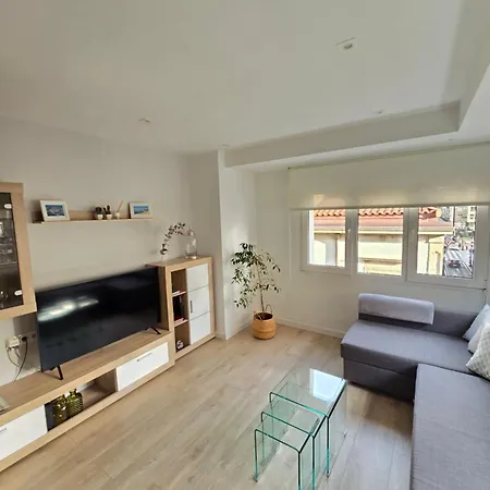 Piso En Pleno Centro De Al Lado De La Playa 1a139 By R2r Consulting 希洪