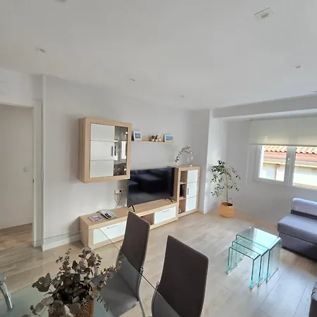 Piso En Pleno Centro De Al Lado De La Playa 1a139 By R2r Consulting 希洪