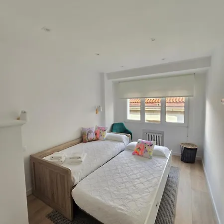 Piso En Pleno Centro De Al Lado De La Playa 1a139 By R2r Consulting