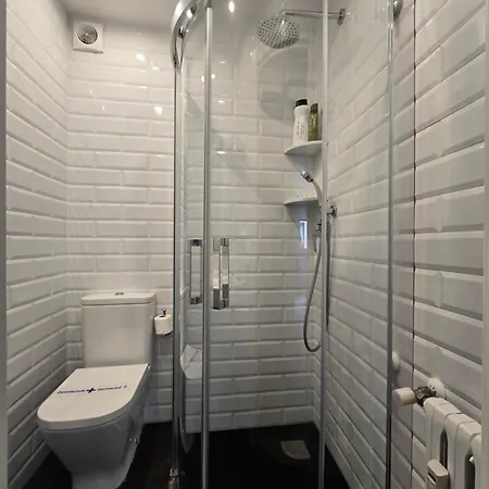 R2r - Piso En Pleno Centro De Al Lado De La Playa - 1a139