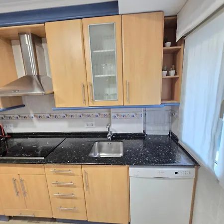 R2r - Piso En Pleno Centro De Al Lado De La Playa - 1a139 Appartamento *