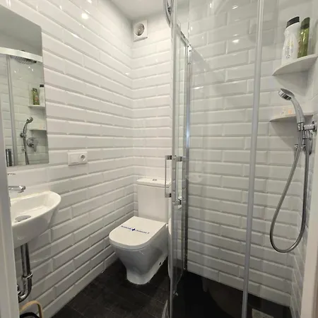 Piso En Pleno Centro De Al Lado De La Playa 1a139 Appartement Gijón