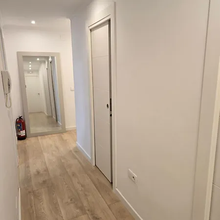 Piso En Pleno Centro De Al Lado De La Playa 1a139 Appartement