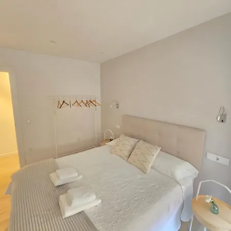 Piso En Pleno Centro De Al Lado De La Playa 1a139 Apartment Gijon