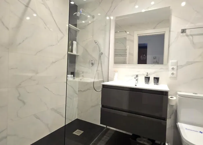 Piso En Pleno Centro De Al Lado De La Playa 1a139 By R2r Consulting Lejlighed