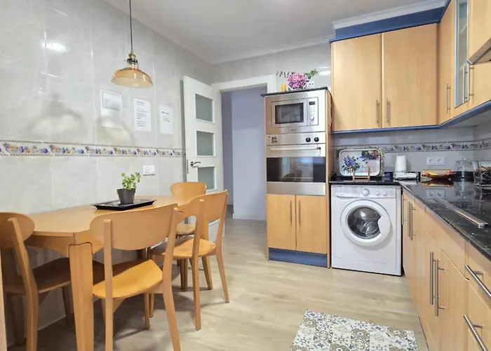 Lejlighed Piso En Pleno Centro De Al Lado De La Playa 1a139 By R2r Consulting *